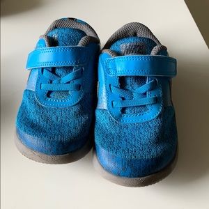 8C Nike tennis shoes